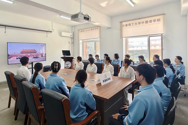 外国语学院_副本.jpg