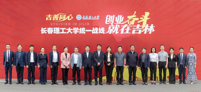 b8f68487f1a7dac5ae4d4609bb846cc_副本_副本.jpg