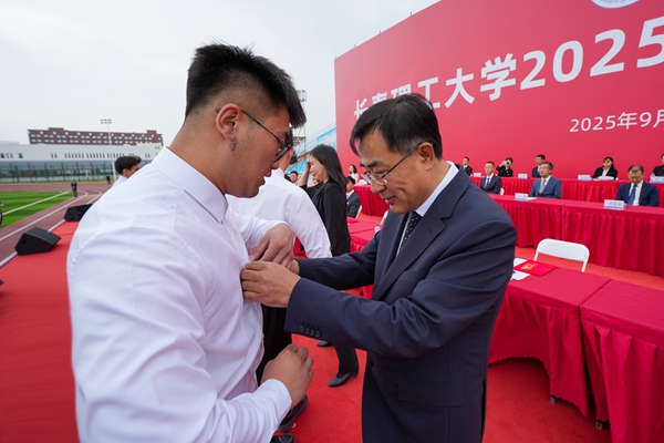 3ed4244544dea1b4c8db8bd437cd1f0_副本.jpg