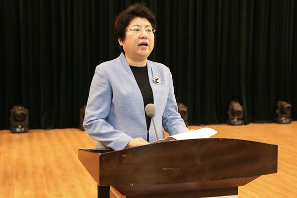 吉林大学韩喜平教授在校党委理论学习中心组暨干部培训上解读"道路